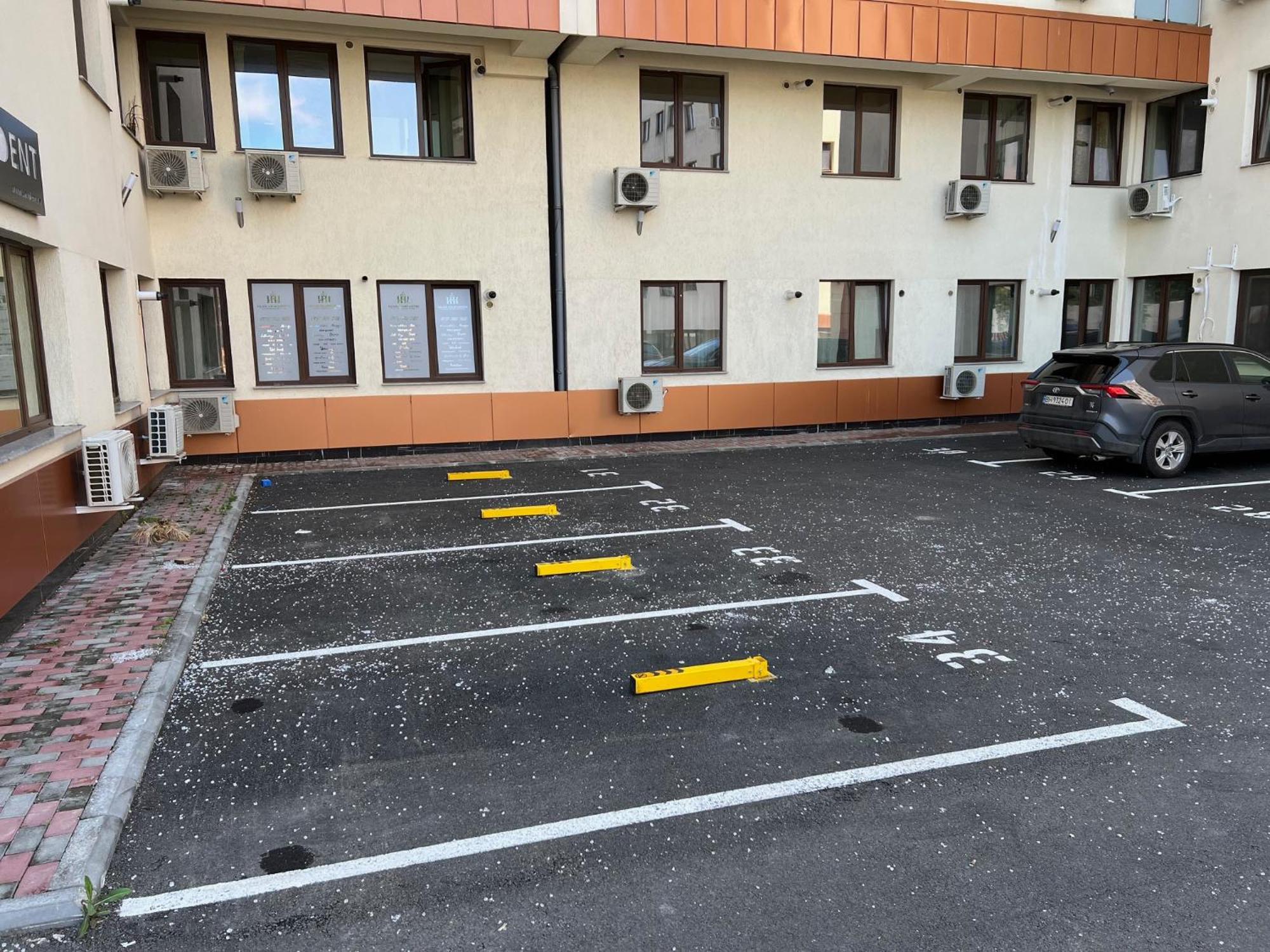 Tod Apartments Palas Mall ヤシ エクステリア 写真